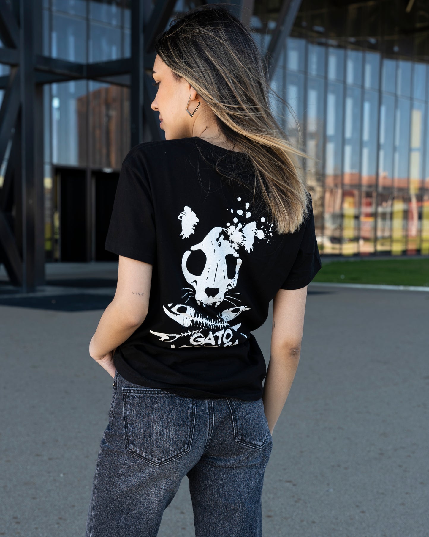 Camiseta córtame las penas