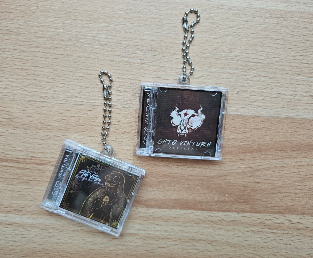 Mini cds Gato Ventura con NFC